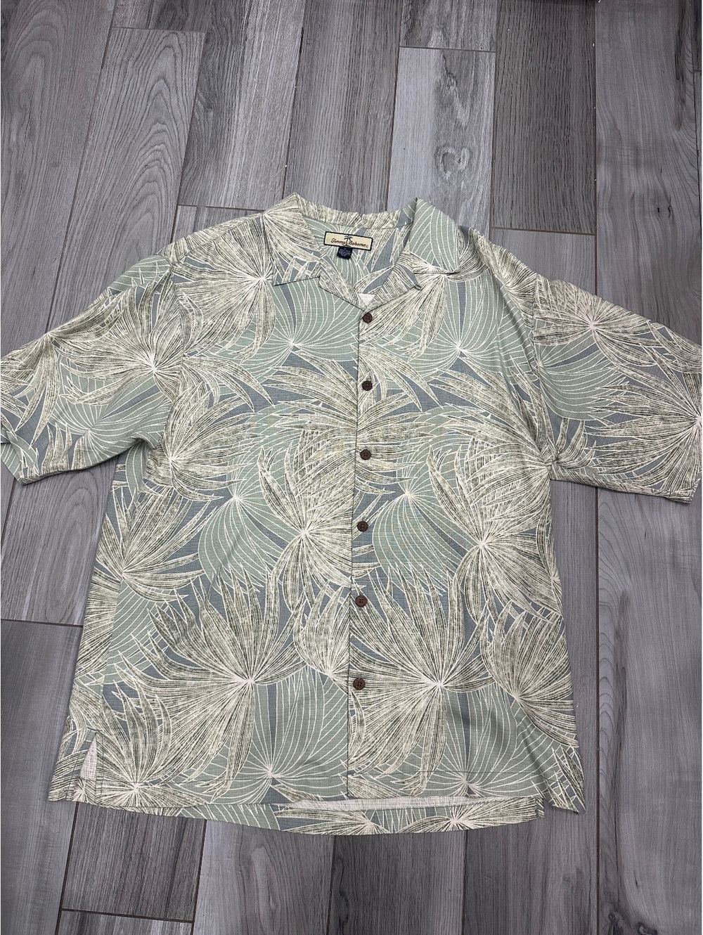 Tommy Bahama Men's 100% Silk Tropical Print Shirt, Size L